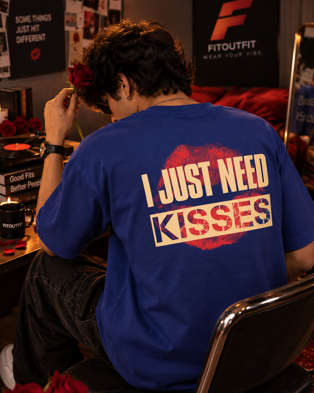 I Just Need Kisses Unisex Oversized T-Shirt | Fitoutfit